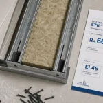 Cloison isolante placo RA 66 dB EI 120 : ossature et isolation entre montants