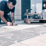 Pose carrelage diagonale 45° en damier, traçage au sol